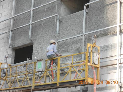 無機纖維噴涂保溫施工 從外墻車庫到居住空間的全景應用與優選指南